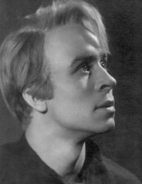 Актер борисов олег биография личная жизнь семья Горбунов А.А. "Жизнь замечательных людей. Олег Борисов" Нехудожественная литер
