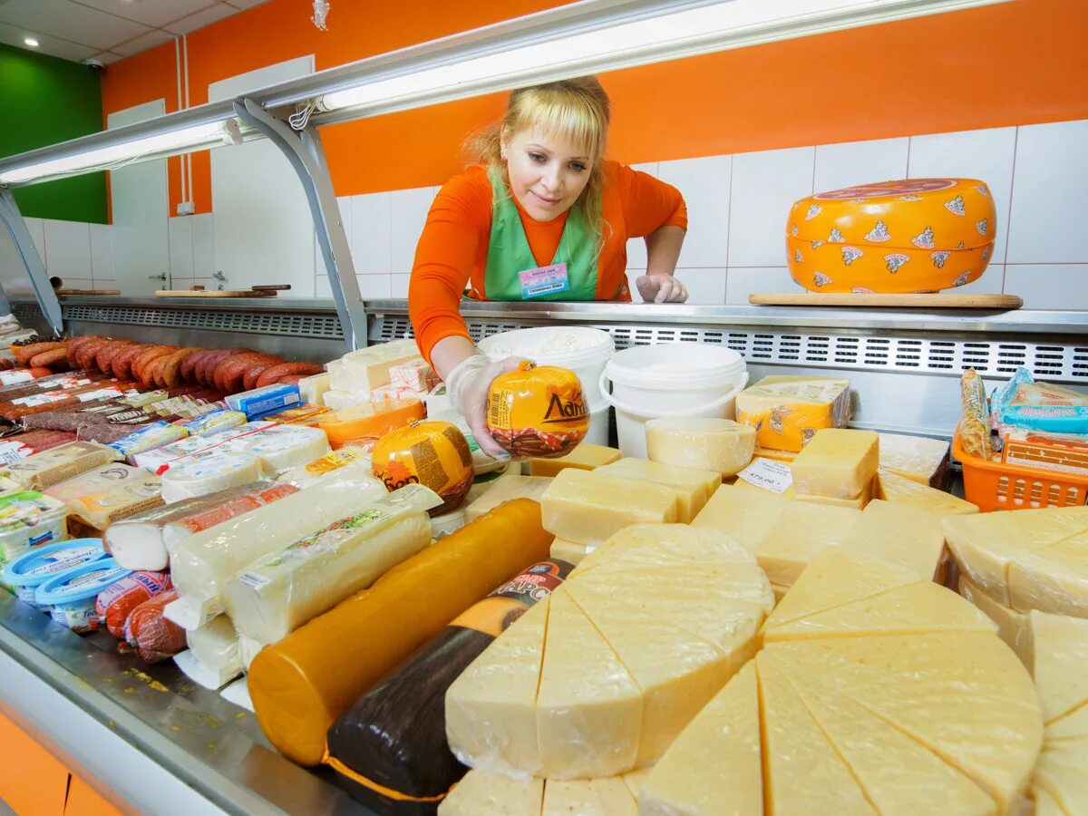 колбасный дворик смоленск режим работы. хозяин колбасный дворик. новосельцы смоленск колбасный дворик. колбасный дворик смоленск режим работы. колбасный дворик ленинградская.