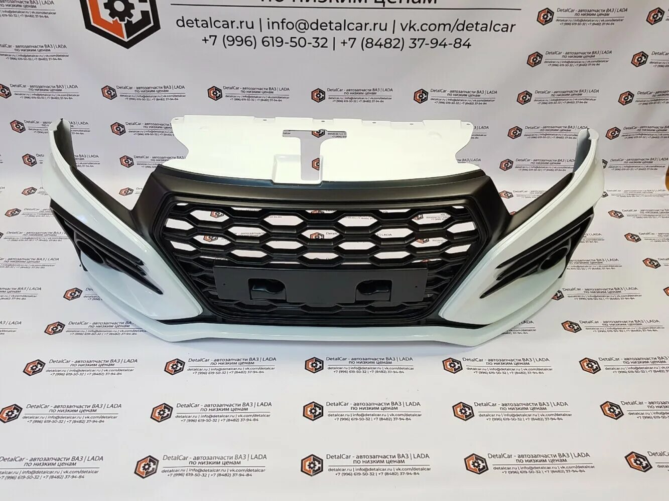 Лада веста обвес xmug. Xmug lada vesta. Стоит передний бампер на весту. Бампер лада веста razor. Веста бампер разор передний.