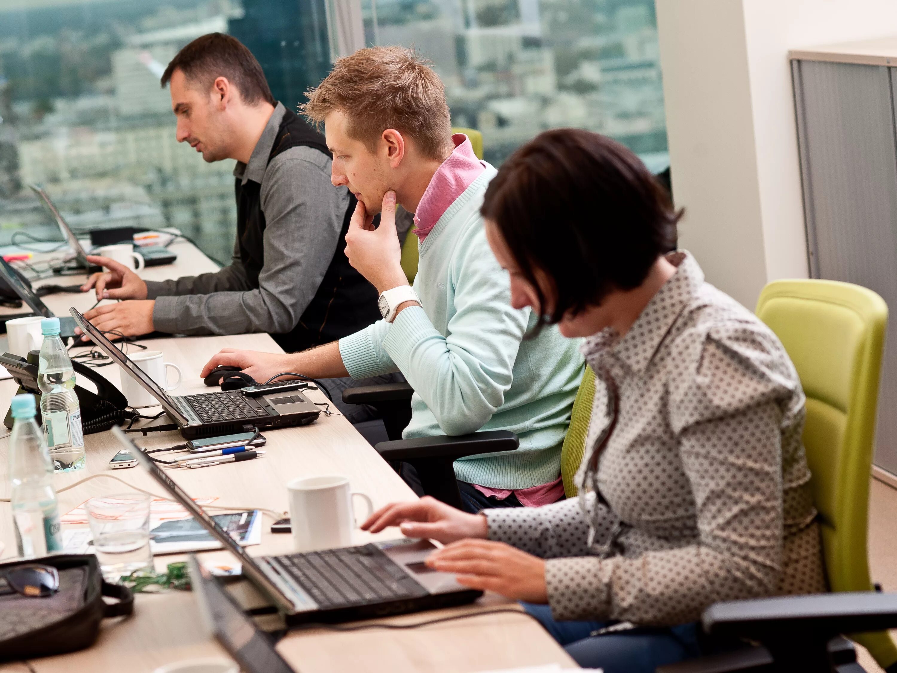 Инженер-строитель на стройке. Где предстоит работать. Требуются для работы в интернете. Сайферлинг анна викторовна. Где предстоит работать.