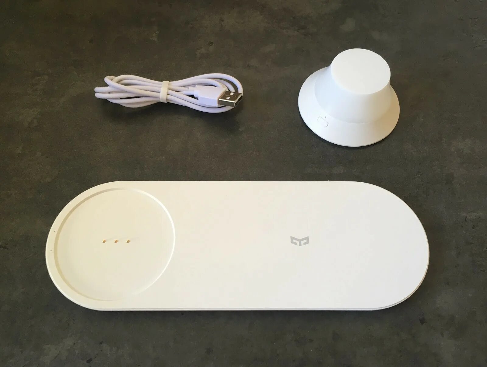 Bluetooth устройства xiaomi. Зарядка беспроводная с ночником yeelight wireless charging nightlight ylyd0801eu. xiaomi yeelight wireless charging night light. беспроводная зарядка с ночником huizuo wireless c harging night light white. зарядка лампа xiaomi yeelight.