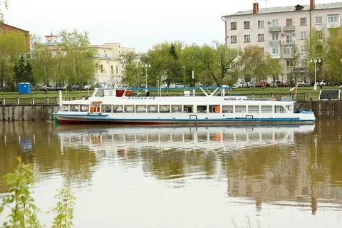Теплоход иртыш омск