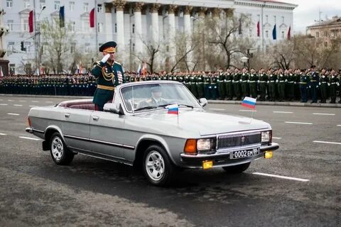 Парад сценарий