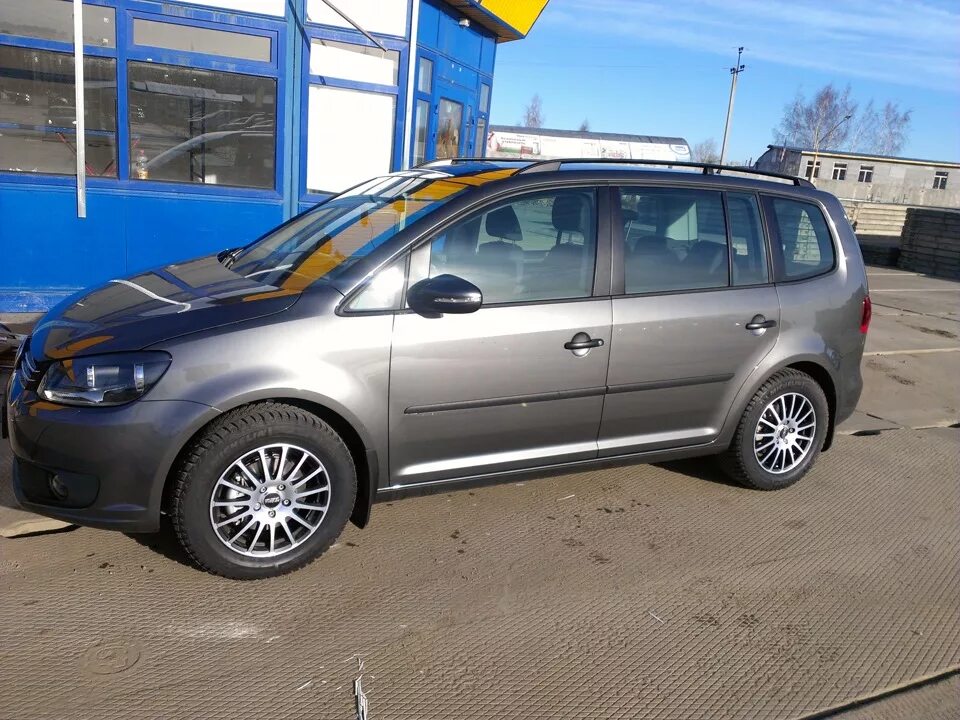 Opel zafira r16. 215/65 r16 на опель зафира б. Резина зафира б. Резина зафира б. Диски opel zafira b r16.