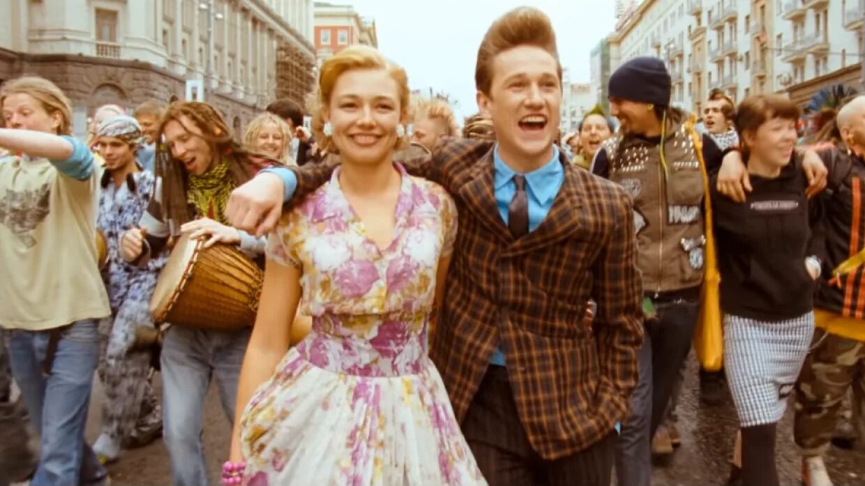 Антон шагин стиляги. Стиляги главные роли. Мэлс бирюков. Стиляги главные роли. Мэлс стиляги.