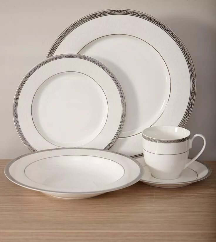 Посуд bone china. Посуда auratic ansin luxury collection fine. Тарелки primavera fine bone china. Посуд bone china. Посуда белая с золотом.
