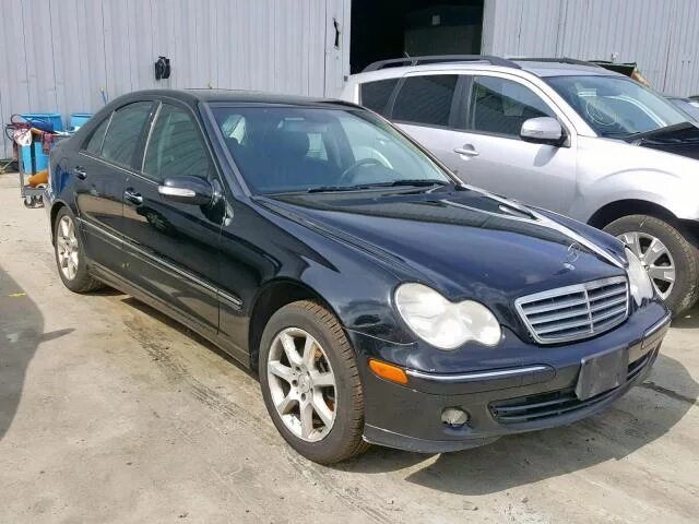 Мерседес 2007 купить. Мерседес 2007 года. Mercedes c 280 2007 AMG. Мерседес Веnz с 280 4м. Мерседес е200 2007 года.