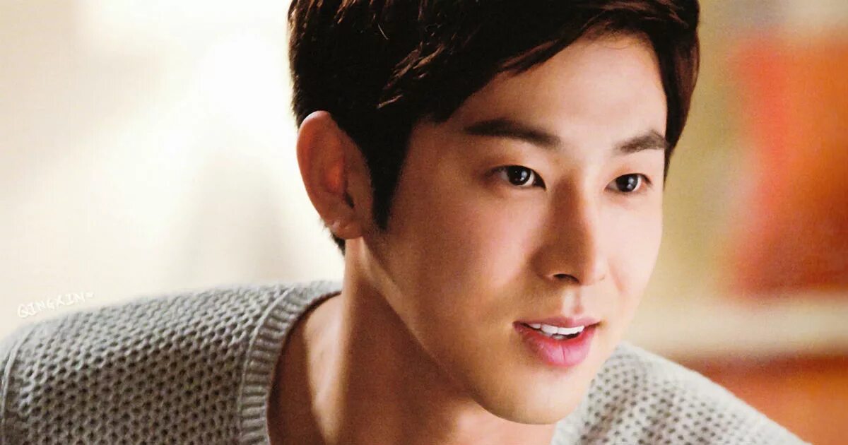 Чон юнхо tvxq. Чонхо и юнхо. Юн хо. Юн хо. Чон юнхо.