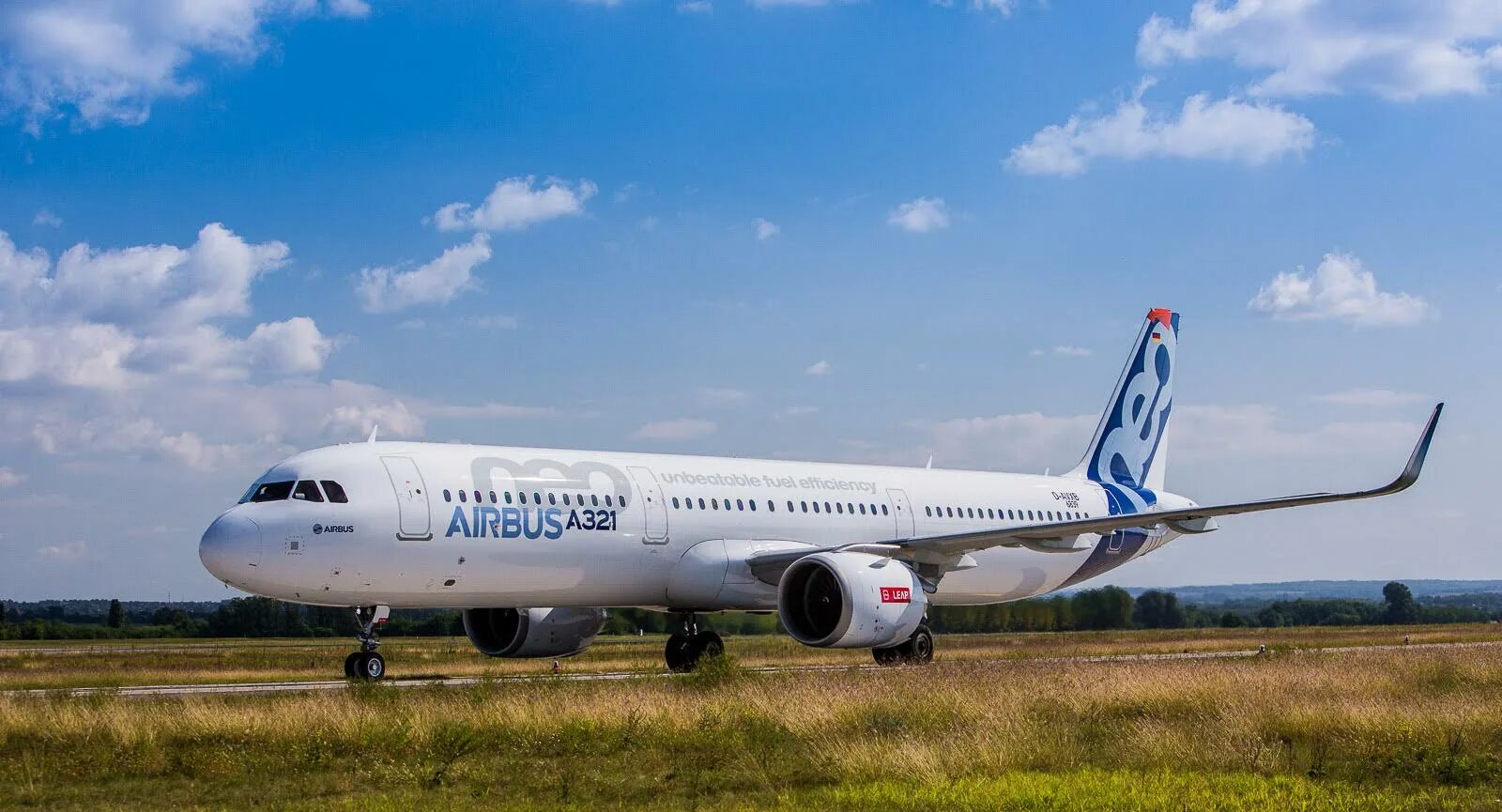 Happy321. Airbus a321neo. Эйрбас 321 Нео. Самолёт Аэробус а321 Нео. U6-124, Airbus a321neo.