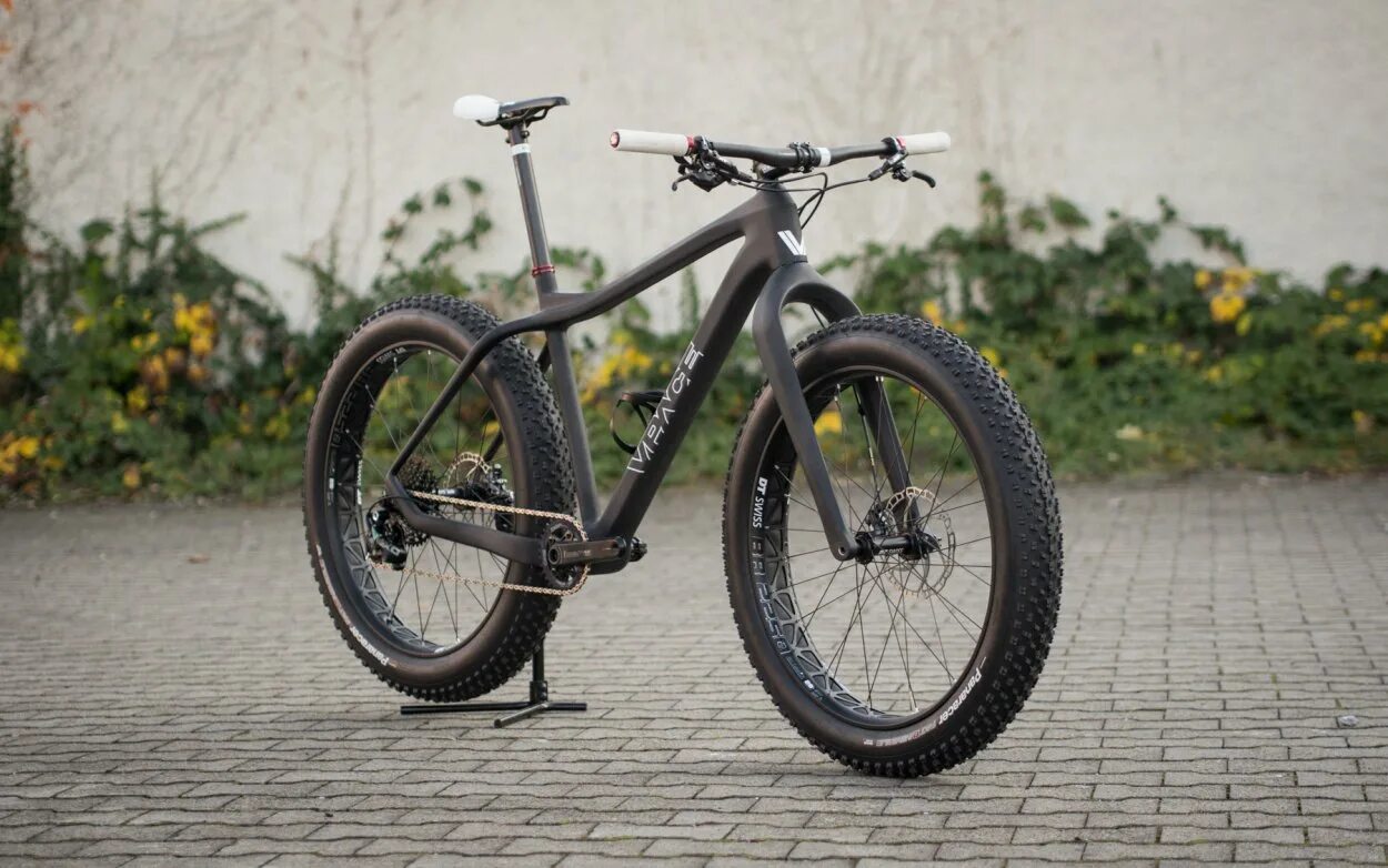 Фэтбайк avenger. Фэтбайк xtc 850. Электровелосипед 72v 3000w. Электровелосипед фэтбайк 750w supercross. Мощные фэтбайки.