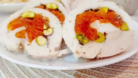 Рулет из курицы с курагой