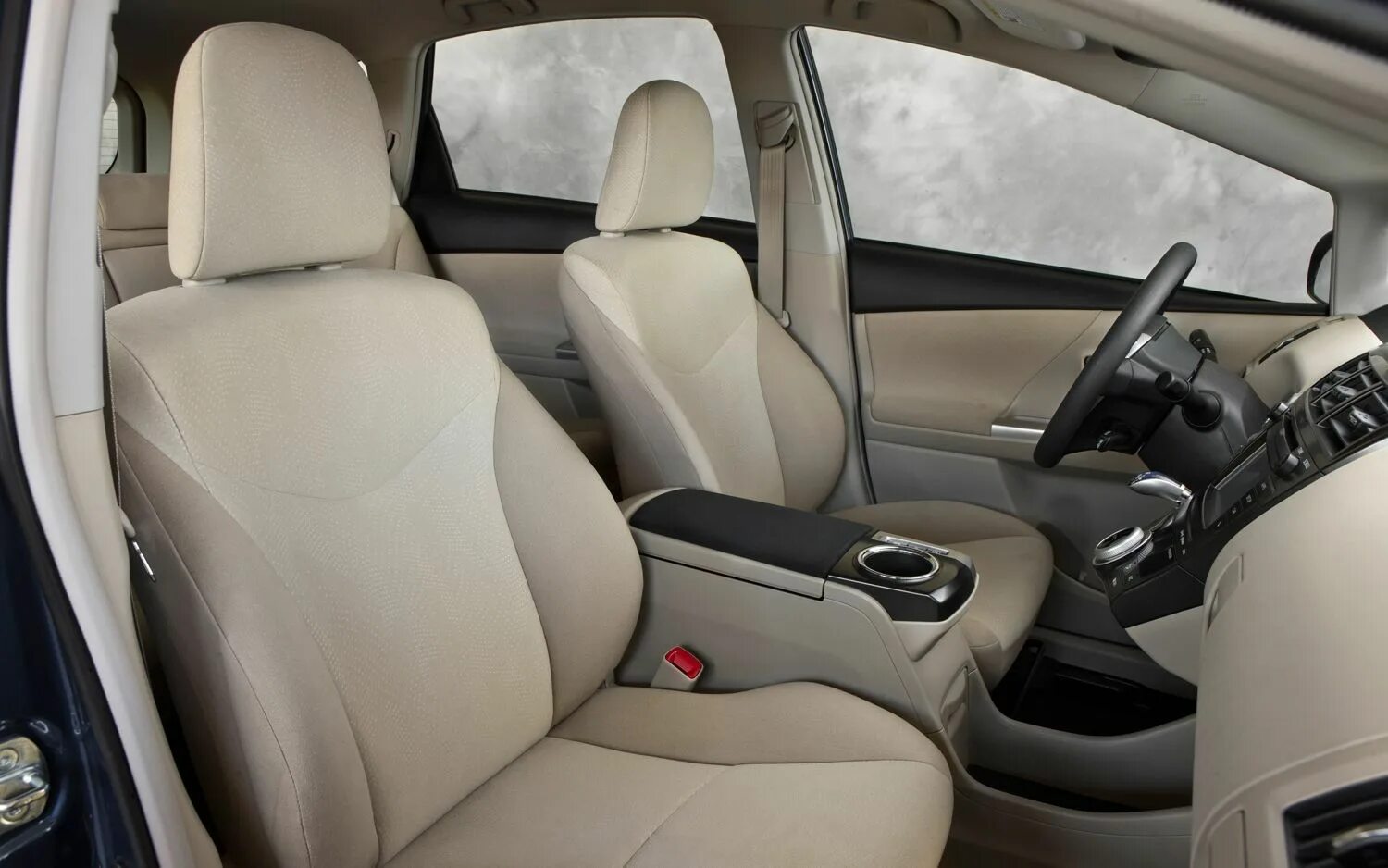 Сиденья на тойота приус. Сиденья от тойота приус 30. Сидения приус. Чехлы на приус 30. Приус 20 бежевый салон.