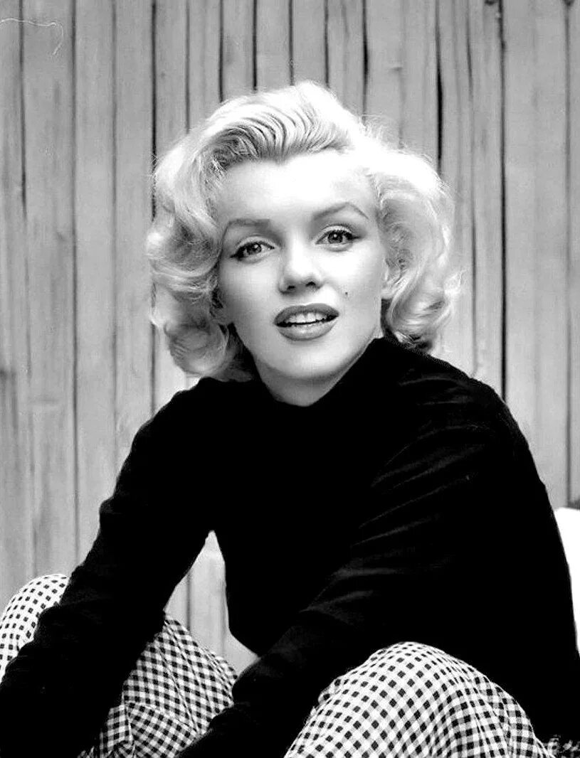 Marilyn in a white bathing suit Femme, Actrice, Marilyn monroe