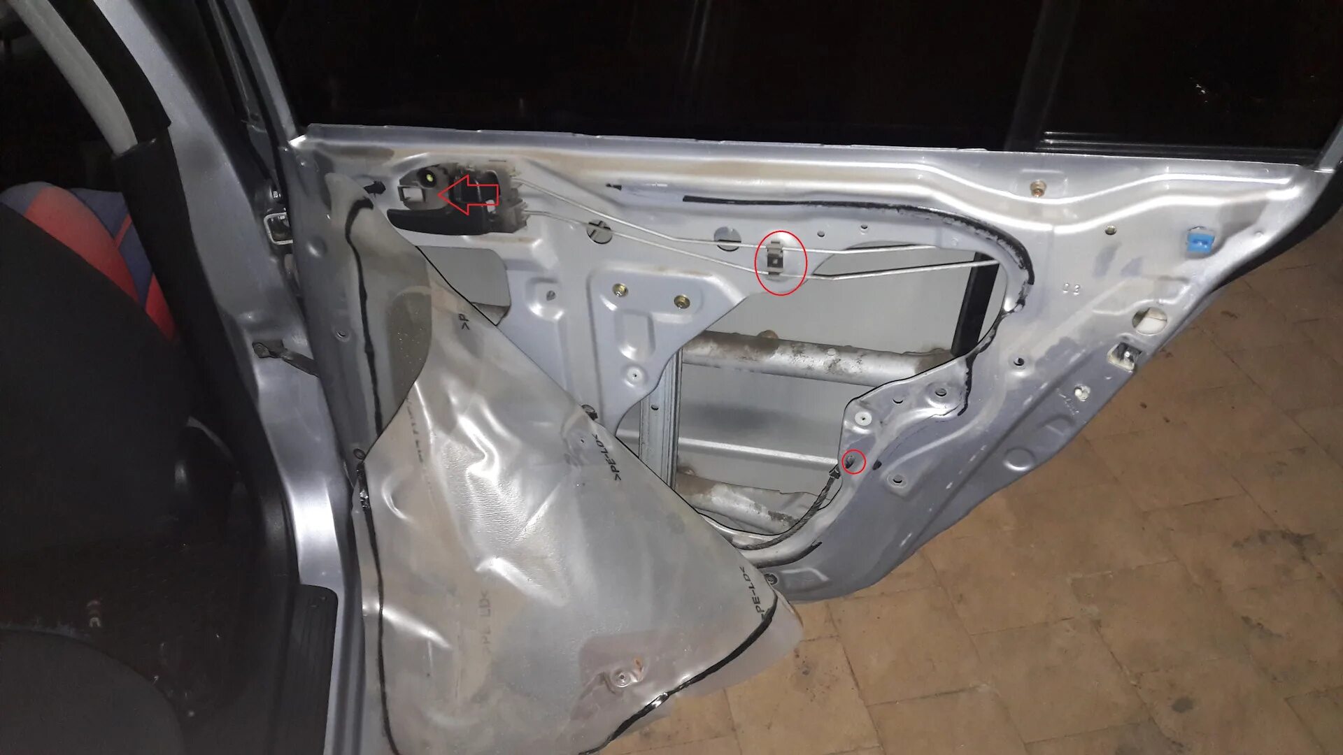 Как разобрать двери лансер Виброшумоизоляция передних дверей Лансер 9 Mitsubishi Lancer IX, 1,6 л, 2006 г