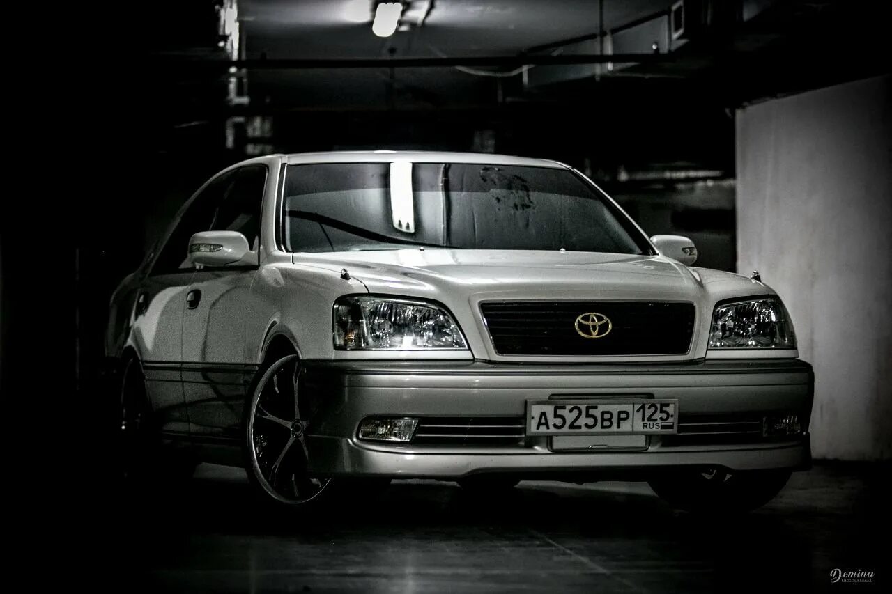 Зе кроун. Toyota Crown s170. Toyota Crown s170 athlete. Тойота Краун 170. Тойота Краун 170 Атлет.