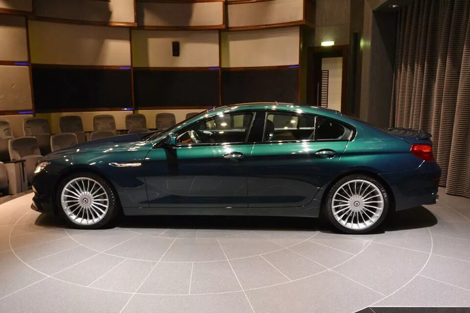 BMW Alpina b5 gt. BMW m7 Alpina Green. BMW Alpina b3 2021. БМВ 7 Альпина. Зеленая 12 б