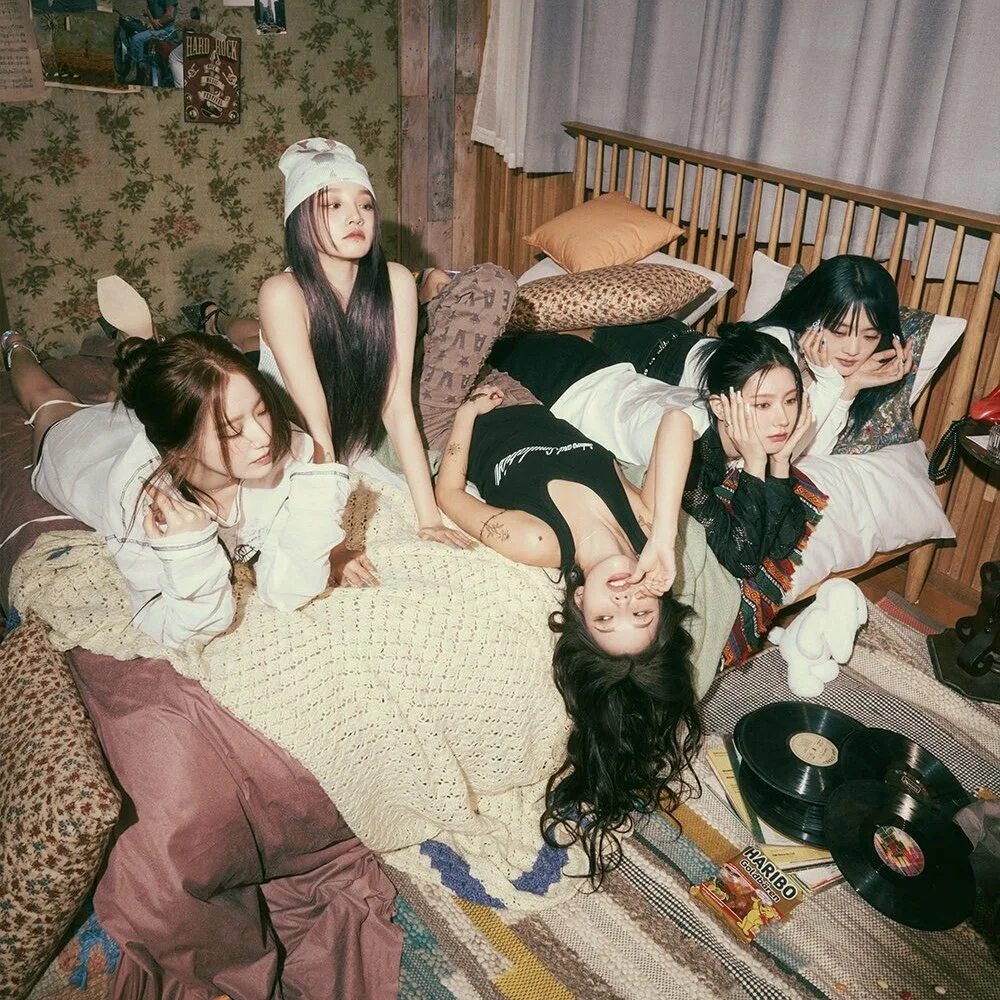 G i dle speed up. Группа (g)i-dle. альбом g idle i feel. k pop группа g idle. группа (g)i-dle альбомы.
