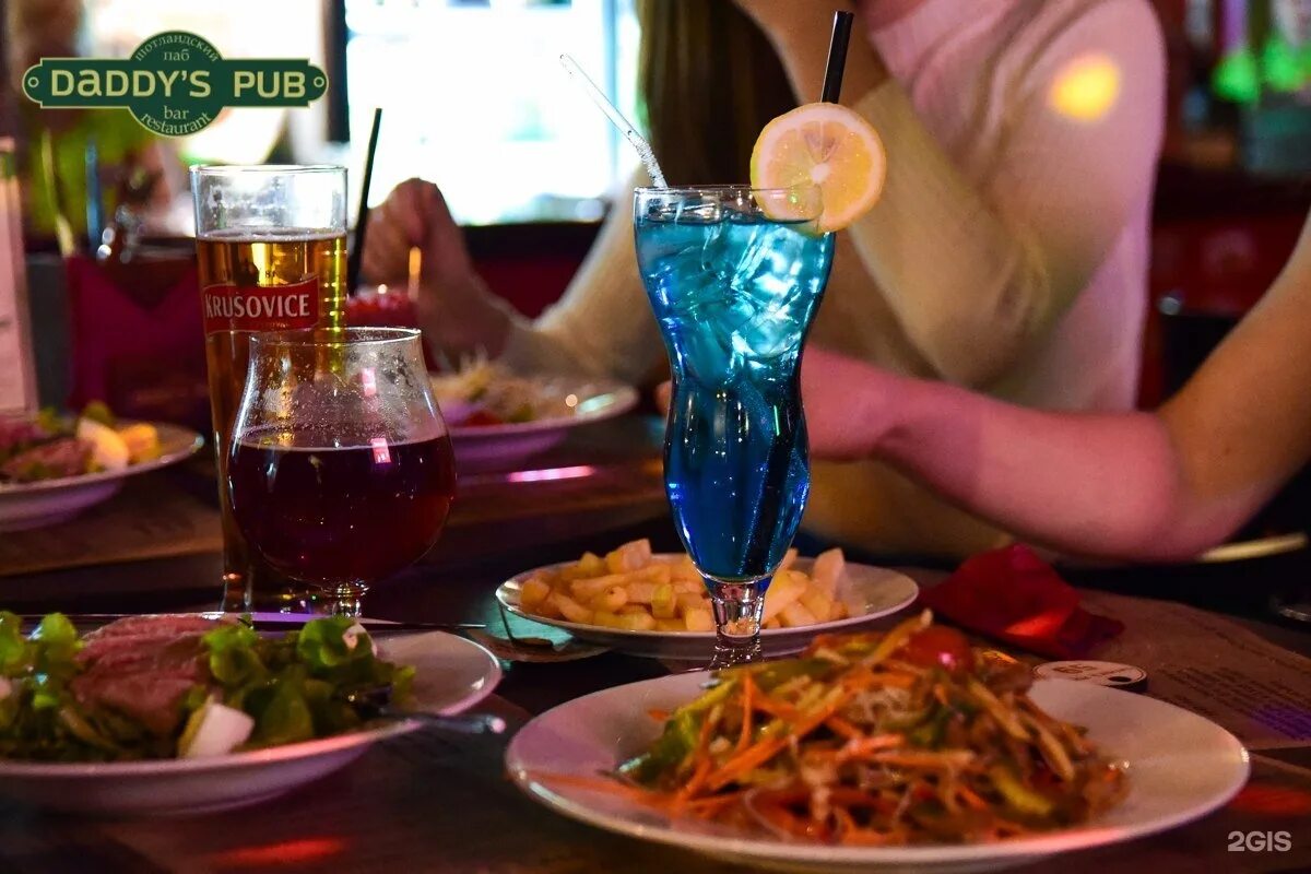 Шотландский паб. Стим паб благовещенск. Шотландский паб. Ресторан пивной благовещенск. Кафе аня.