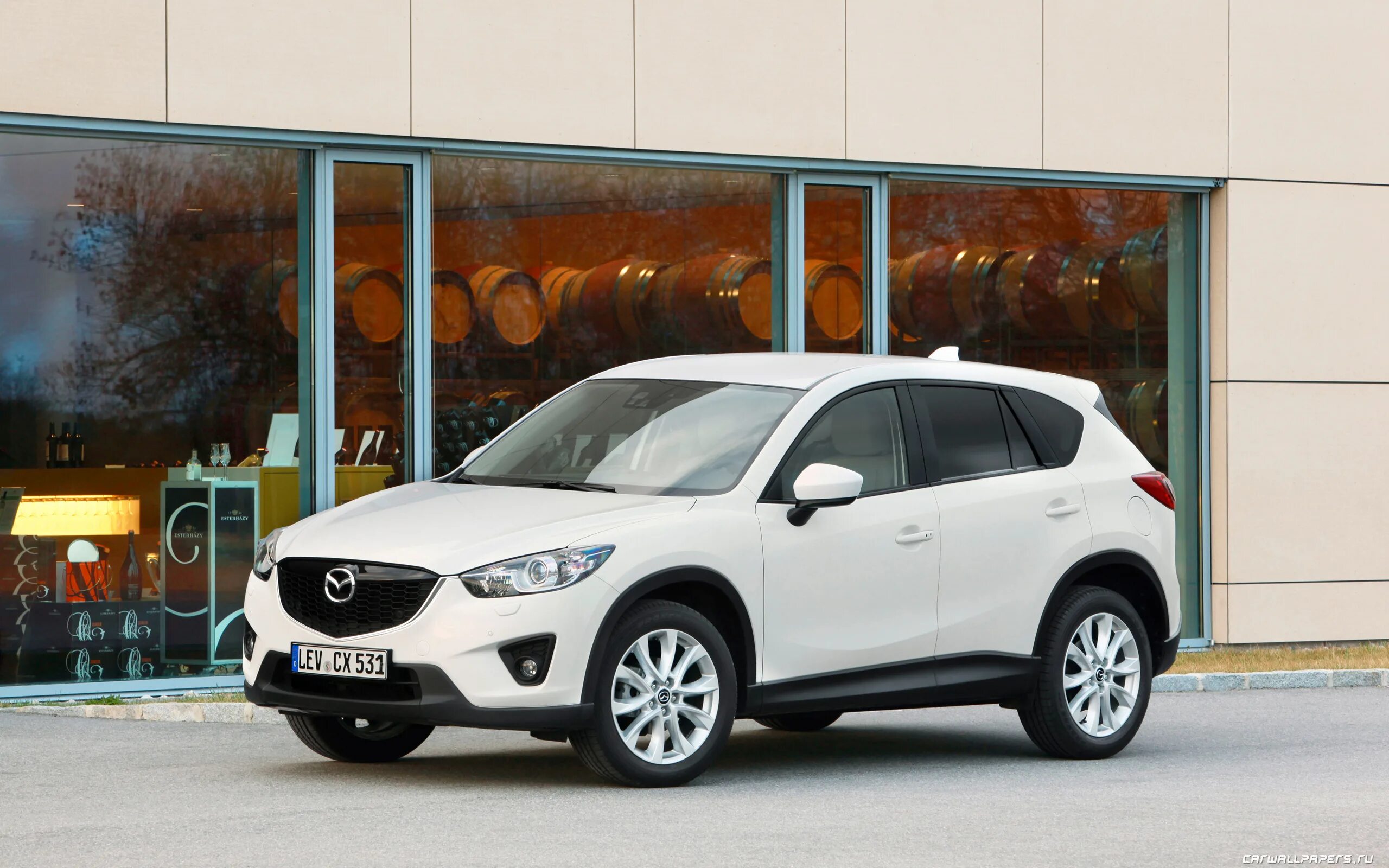 Красная мазда кроссовер cx 5. Мазда cx5 2015. Фото авто мазда сх-5. Mazda cx-5 2012. Мазда паркетник cx-5.