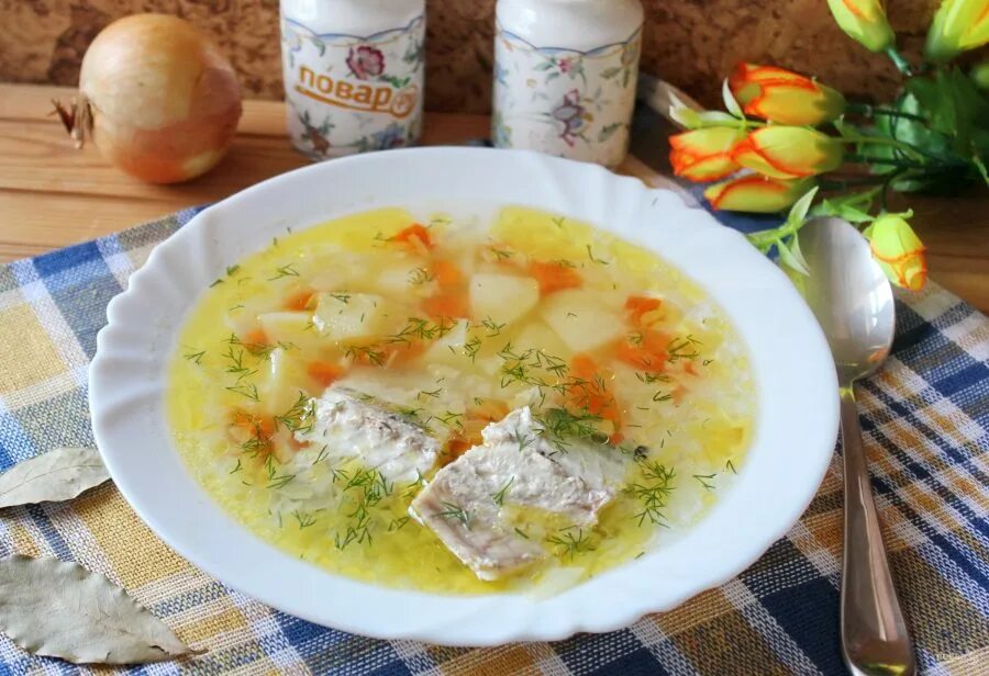 Уха дома. Уха прозрачная. прозрачные супы уха. уха на прозрачном фоне. как выглядит готовая уха.