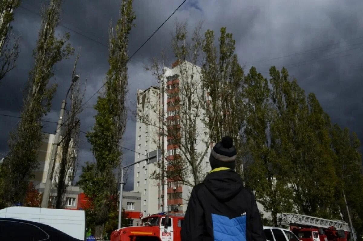Палестинские ракеты в жилых районах. Осколки ракеты в белгороде. Какими ракетами обстреливают белгород. Обстрел белгорода многоэтажки. Дом.