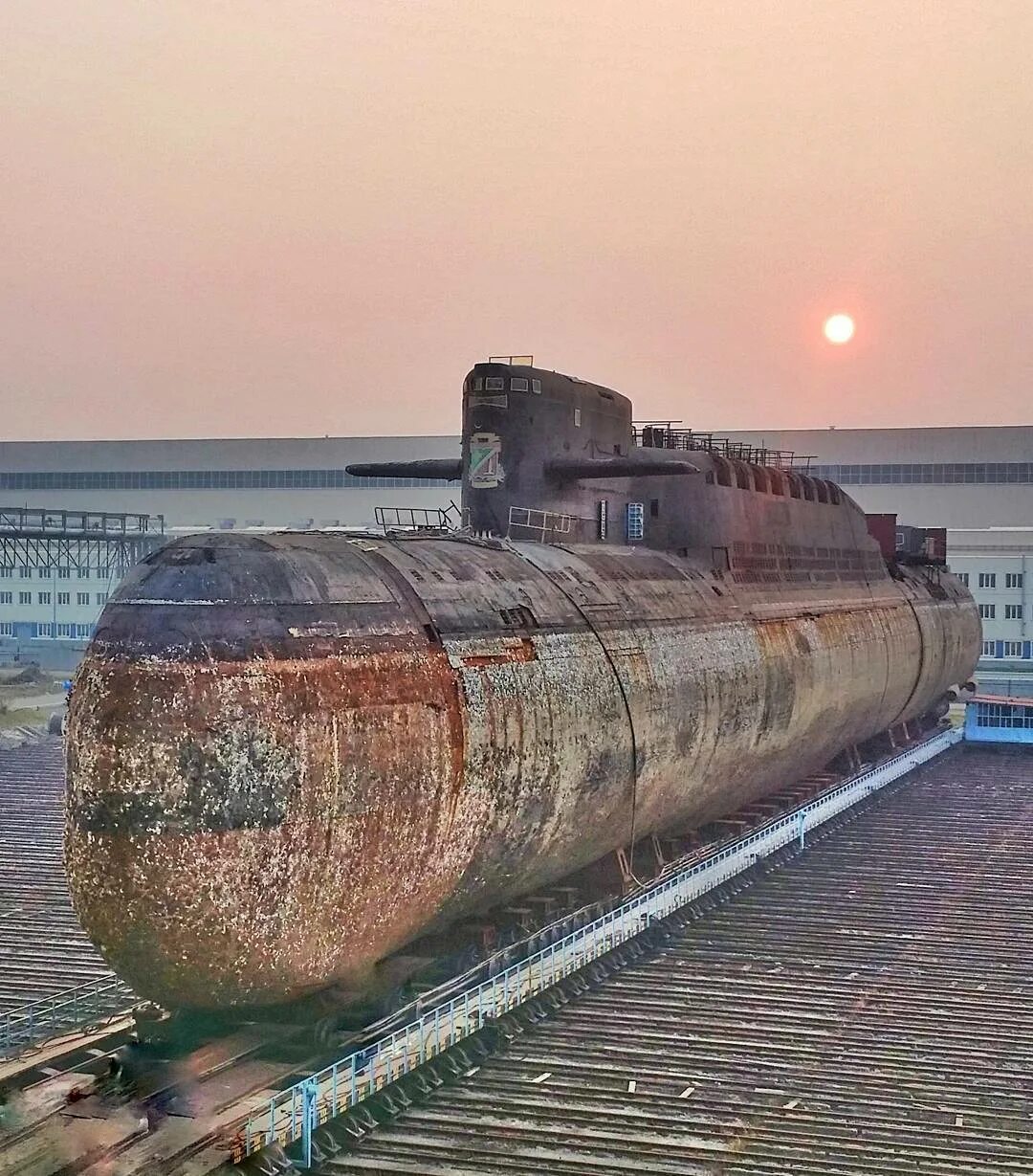 Подводная лодка проекта 667. 667 БДРМ подводная лодка. Подводные лодки проекта 667бдр «кальмар». АПЛ проекта 667 БДРМ. АПЛ Рязань проекта 667 БДР кальмар.