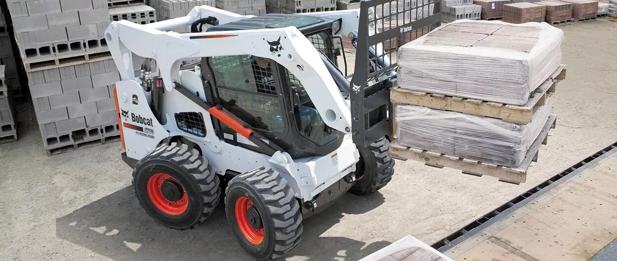 Бобкэт 770. Bobcat s770. Бобкэт 175. Гидромолот на Бобкэт т770. Bobcat новый