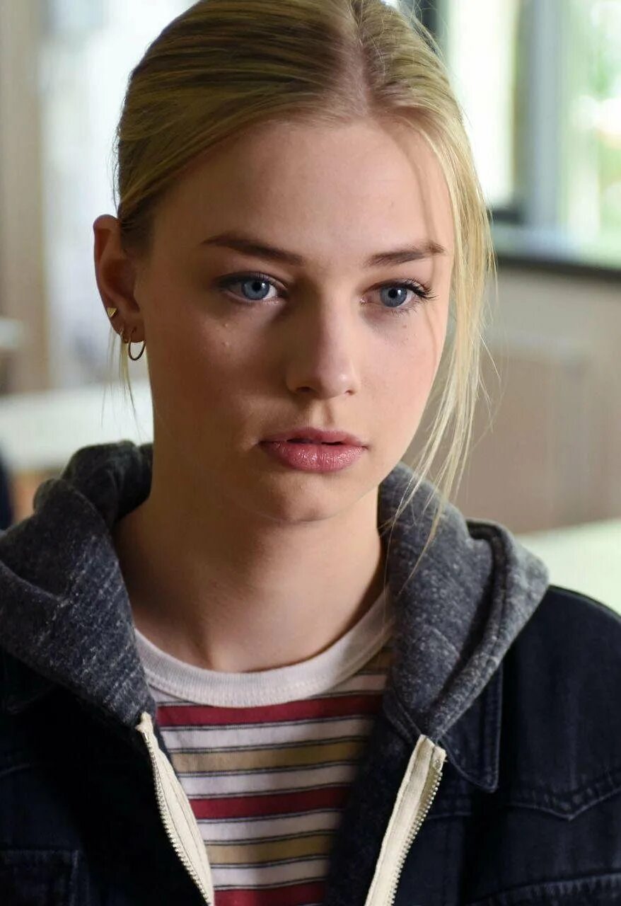 Ханна хёппнер. Актриса ханна бинке. Ханна бинке рост. Ханна бинке 2020. Ханна бинке 2018.