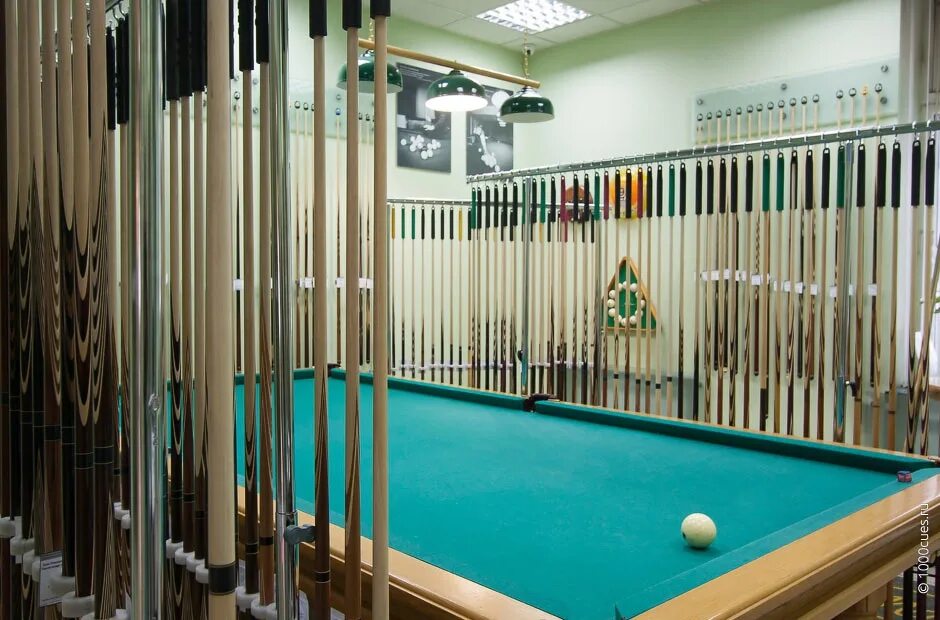 принадлежности для бильярда. магазин товаров для бильярда. магазин товаров для бильярда. аксессуары для бильярдной комнаты. бильярд магазин.