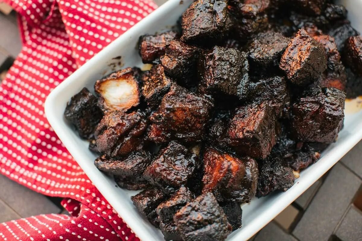 Burning ends. Burnt ends. burnt ends sg. burnt ends bbq.
