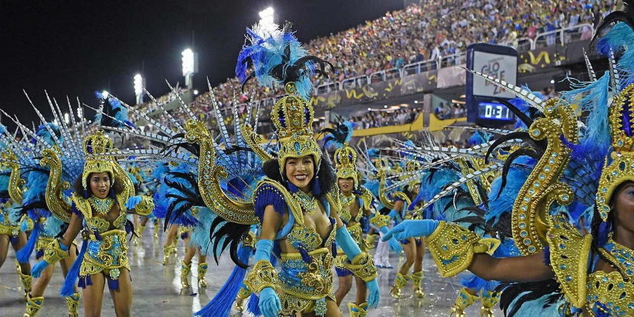 Карнавал в Рио-де-Жанейро. Рио де Жанейро карнавал Орел. Рио де Жанейро праздник. Золото Рио де Жанейро 2016. Ночной парад