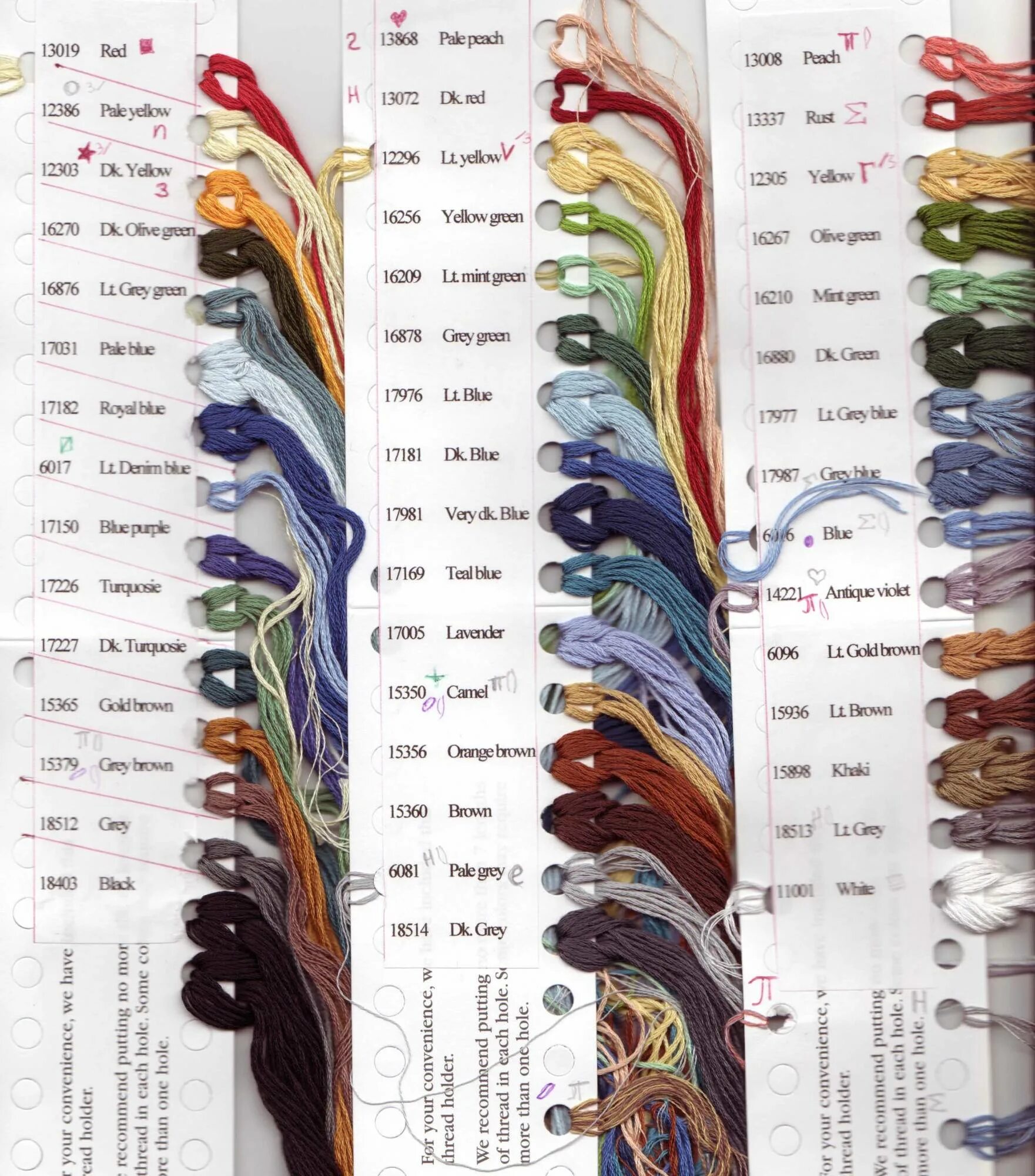 Нитки разбор по цвету. Карта цветов мулине Dimensions. Дименшенс 16878 мулине. 17181 Дименшенс. Нитки Дименшенс 15360.