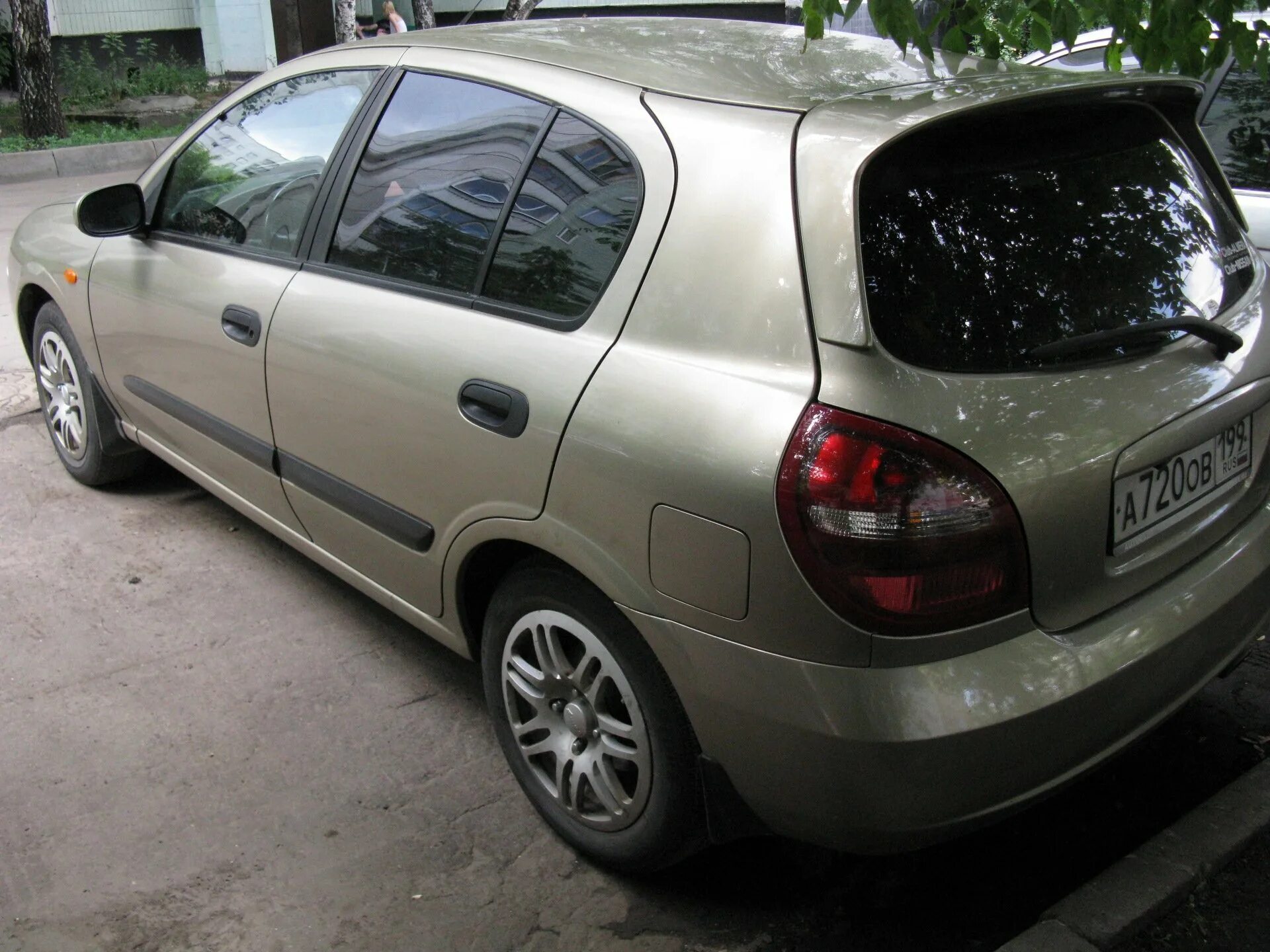 Спойлеры ниссан альмера. Ниссан Альмера н16 хэтчбек. Nissan Almera n16 хэтчбек. Спойлер Nissan Almera n16 хэтчбек. Спойлер Альмера н16 хэтчбек.