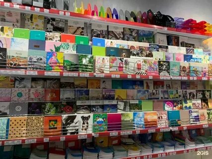 В магазине 165 ручек 37 красных 16