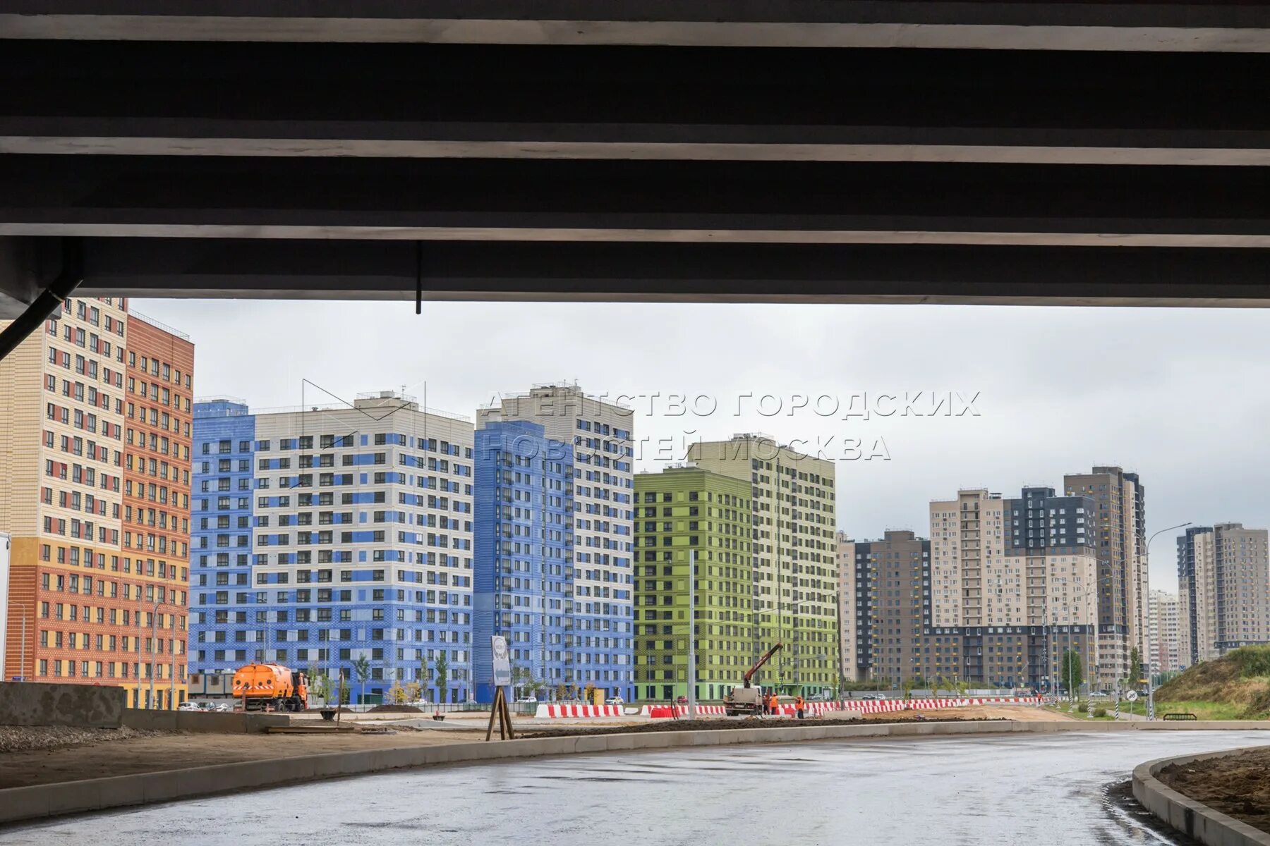 Москва 24 некрасовка. Некрасовка (район москвы). новая дорога в некрасовке москва. московские кварталы москва. собянин в некрасовке.
