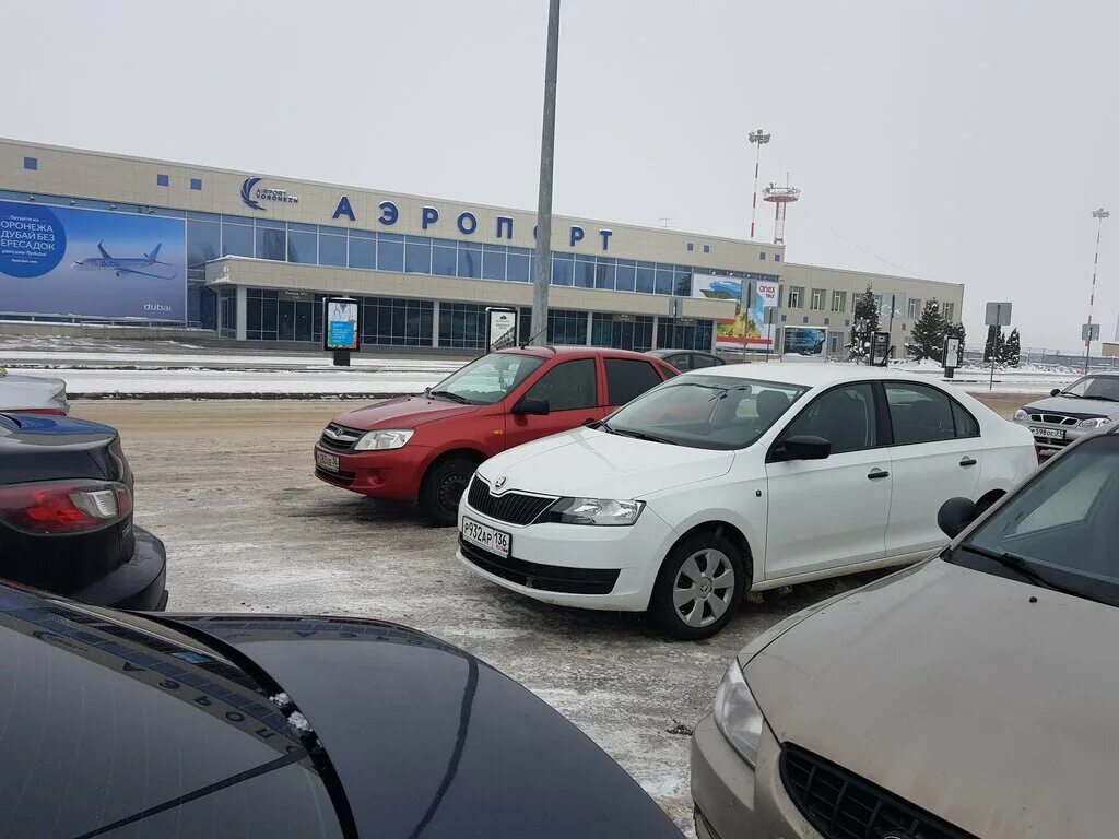 Прокат автомобиля аэропорт. Автомобиль Воронеж. Воронежские машины. Ворон машина. Воронежская прокатная компания.