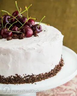 Сметанный крем с вишнями