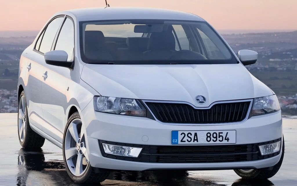 Шкода рапид производитель. Машина Skoda Rapid. Шкода Рапид 2012. Шкода Рапид 2015. Шкода Рапид лифтбек.