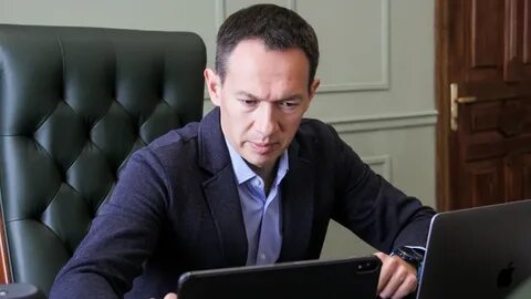Бизнесмен 10