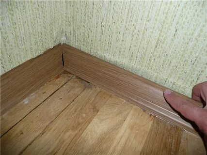 Плинтус развернутый угол