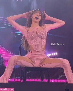 Blackpink  Lisa  lalalalisa_m  lisaamane Nude Leaked OnlyFans Photo 70.