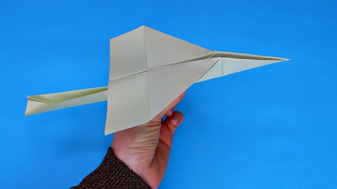 Оригами самолеты летающий. Оригами самолетик. Оригами самолет из бумаги. Поделка самолет оригами. Самолётик оригами летающие.