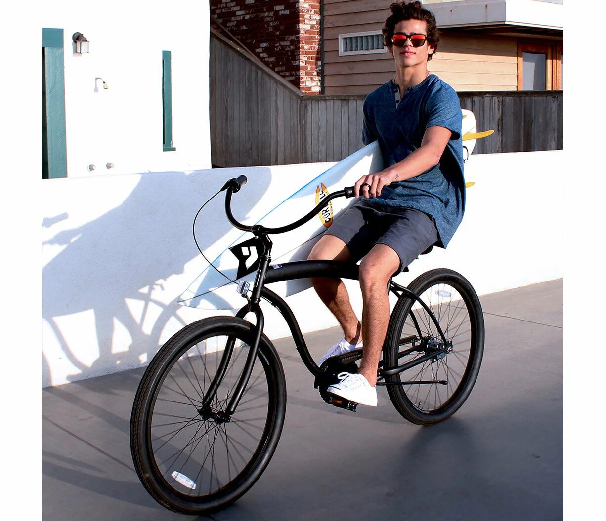 Micargi Mens Huntington Beach Cruiser. Велосипед мужской. Комфортный велосипед для мужчин. Круизный велосипед. Велосипед мужской взрослый городской