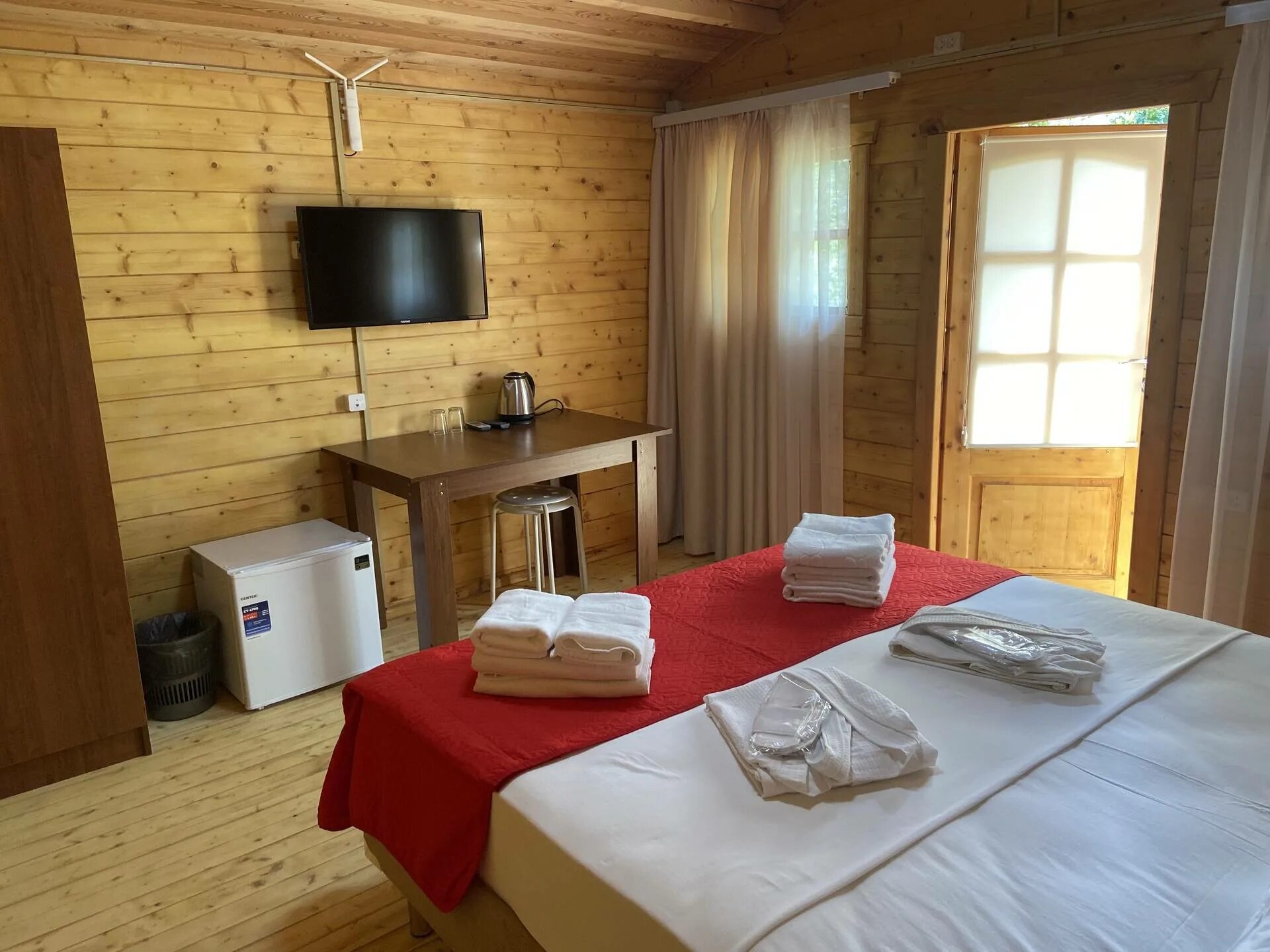 Гранд отель абхазия 3 звезды гагра. Абазгаа, д. Гранд отель гагра абхазия 4 звезды. Гранд отель абхазия ул абазгаа 50. Гранд отель абхазия ул абазгаа 50.