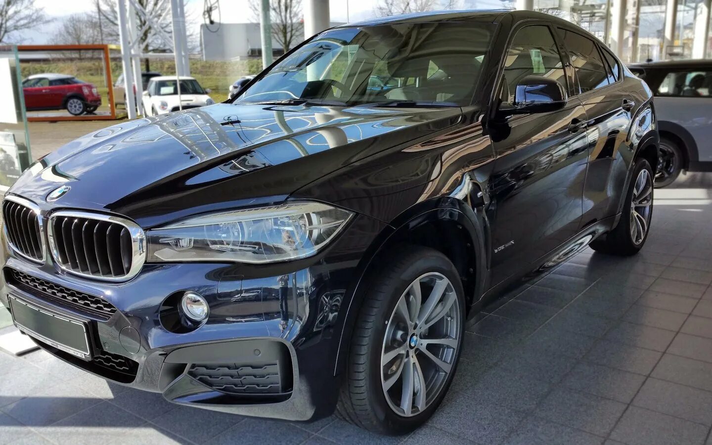 Продажа x6. BMW x6 xdrive30d m Sport. BMW x6 f16 XDRIVE. BMW x6 f16 черный. BMW x6m 2023.