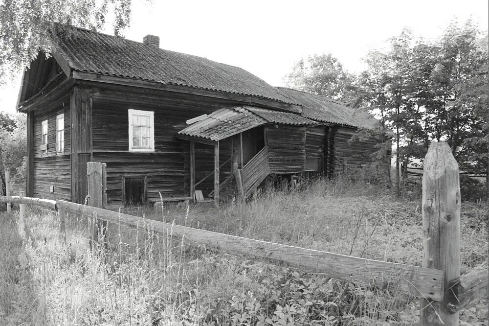 Новгородская область поселок хвойнинское. Хвойнинский район Новгородская область. Деревня Спасово Новгородской области Хвойнинский район. Хвойнинский район деревня Спасово. Новгородская деревня Хвойнинский район.