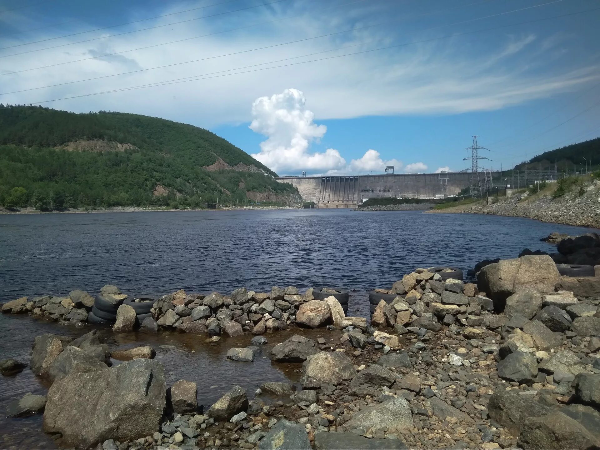 Зейское водохранилище Амурская. Река Зея Амурская область. Зейское водохранилище ГЭС. Зейское водохранилище золотые Пески. Далекое водохранилище