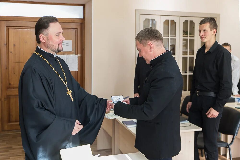 Ректор духовной семинарии пенза. Пензенская духовная семинария преподавательский состав. Здание духовной семинарии пенза. Пензенский семинарий. Пензенской духовной семинарии.
