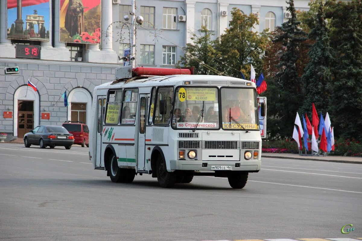 Маршрутки курск. 46 Автобус Курск пазик. Пазик маршрут 78 Курск. ПАЗ Курск. В Курске автобусы ПАЗ.