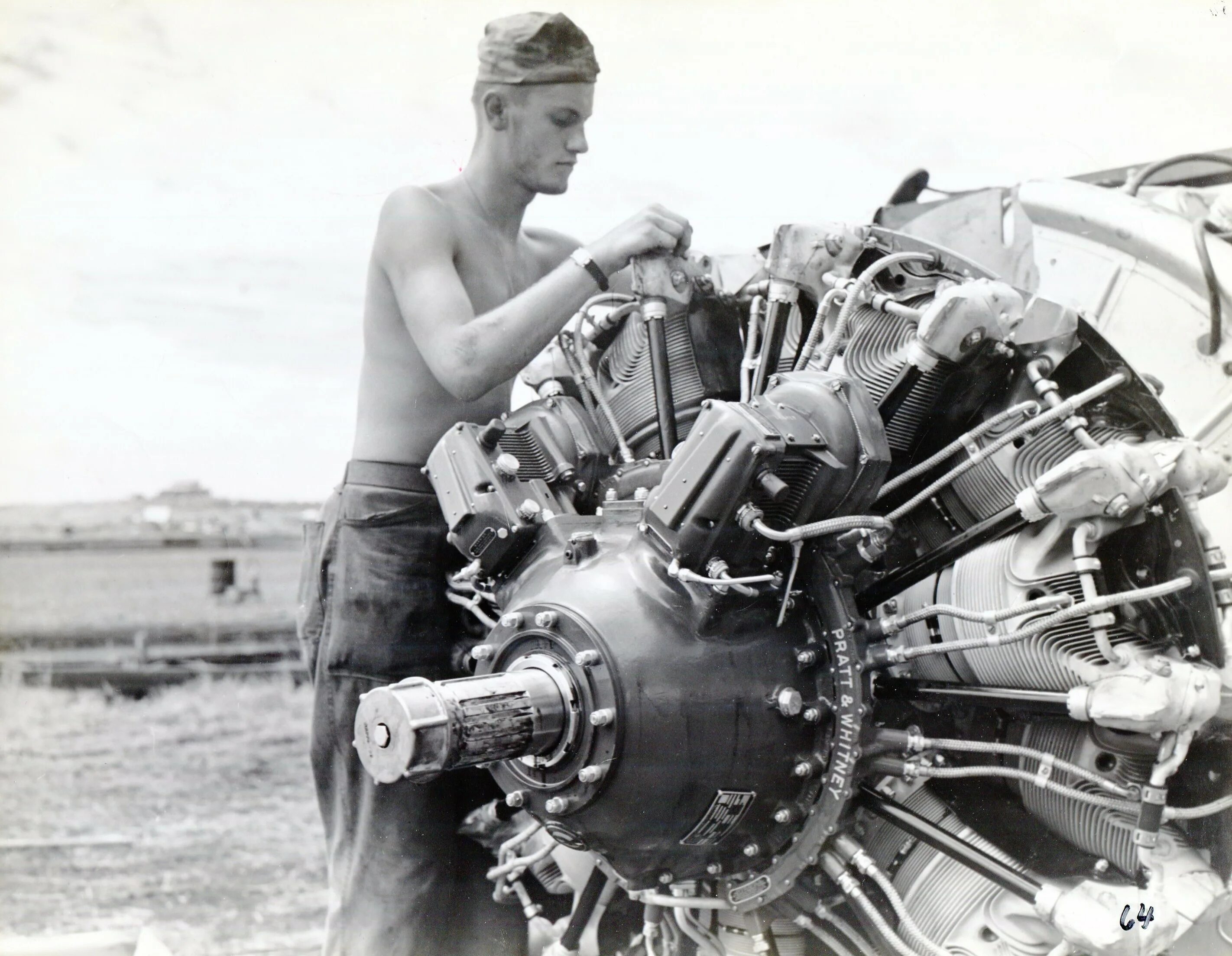 Инженеры во время войны. Y-20 двигатели Pratt Whitney. Двигатели самолетов второй мировой. Советские двигатели. Двигатель самолета ВОВ.